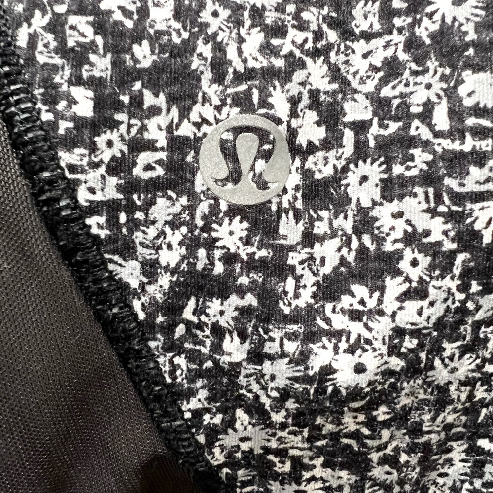 Lululemon athletic leggings